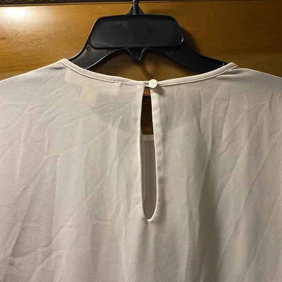 Michael Kors Sheer Top with Eyelet Trim Size Small - Picture 5 of 6